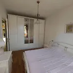 Apartment Casa Dolce Mare - Seafront With Swimmingpool Marina di Massa