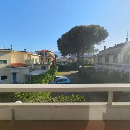 Casa Dolce Mare - Seafront With Swimmingpool * Marina di Massa